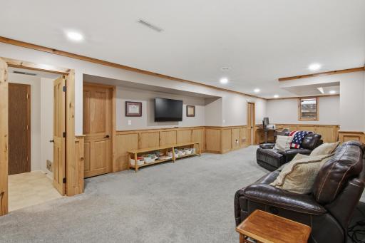 817 Sunset Lane, River Falls, WI 54022
