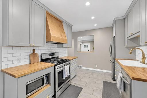 3514 3rd Street NE, Minneapolis, MN 55418