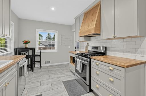 3514 3rd Street NE, Minneapolis, MN 55418
