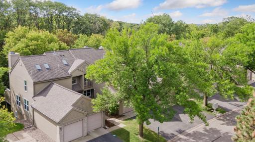 1640 Rose Hill Circle, Saint Paul, MN 55108