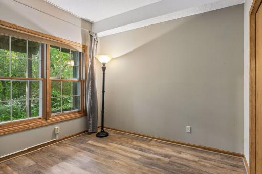 1640 Rose Hill Circle, Saint Paul, MN 55108
