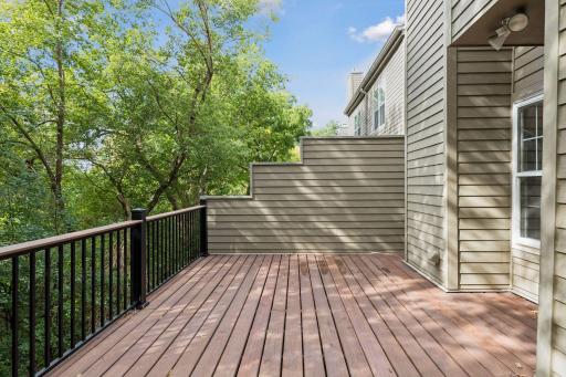 1640 Rose Hill Circle, Saint Paul, MN 55108