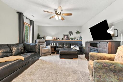 1437 Pulaski Road, Buffalo, MN 55313