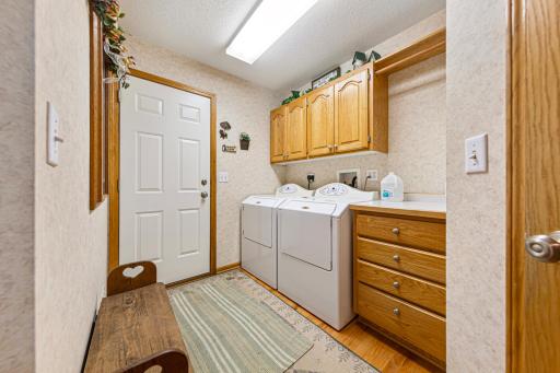 616 Obrien Parkway, Belle Plaine, MN 56011