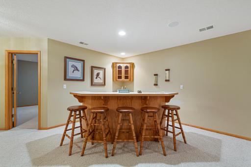 616 Obrien Parkway, Belle Plaine, MN 56011