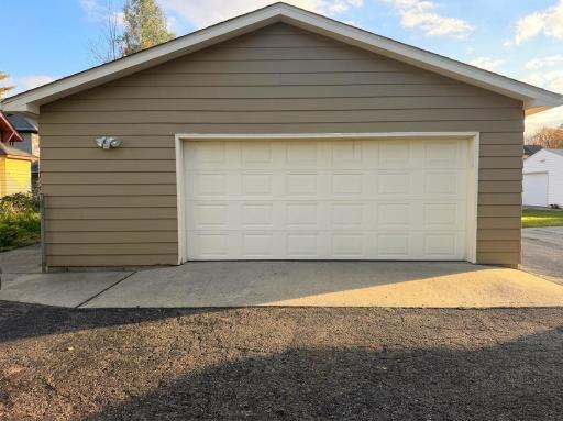 609 Wall Street, North Mankato, MN 56003