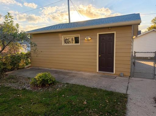 609 Wall Street, North Mankato, MN 56003