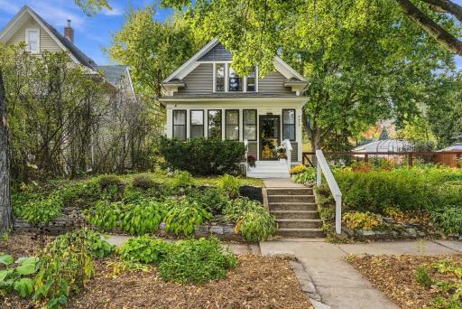 771 Ottawa Avenue, Saint Paul, MN 55107