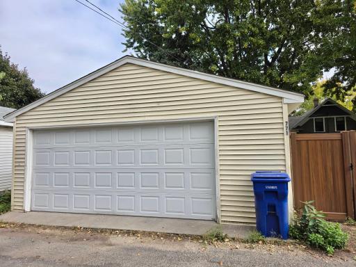 771 Ottawa Avenue, Saint Paul, MN 55107