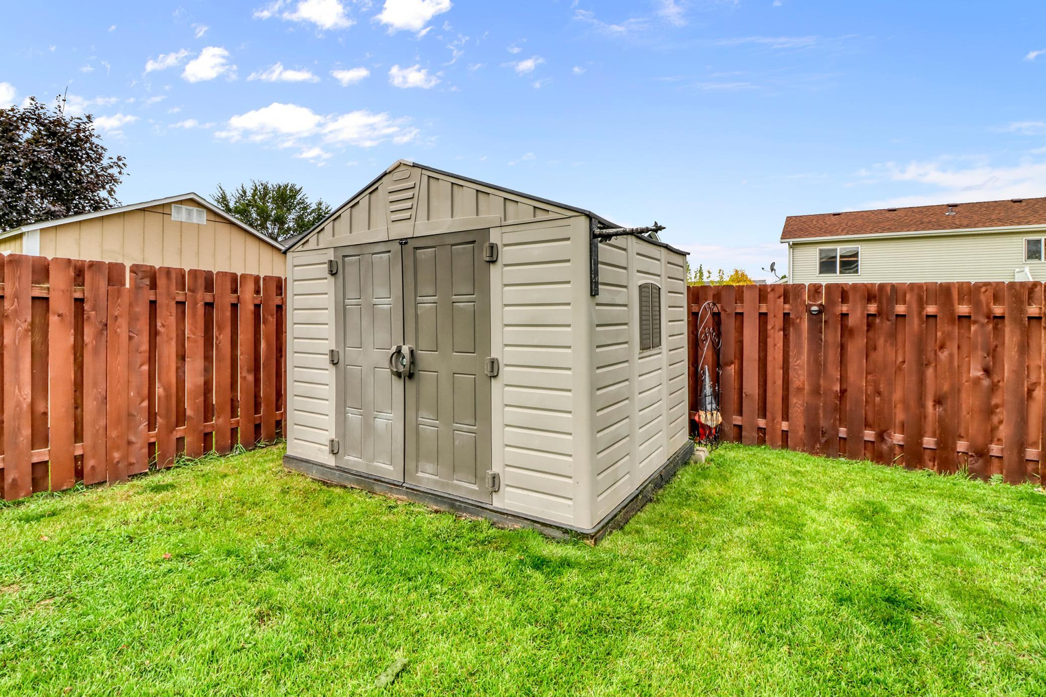 Backyard_shed-3264.JPG