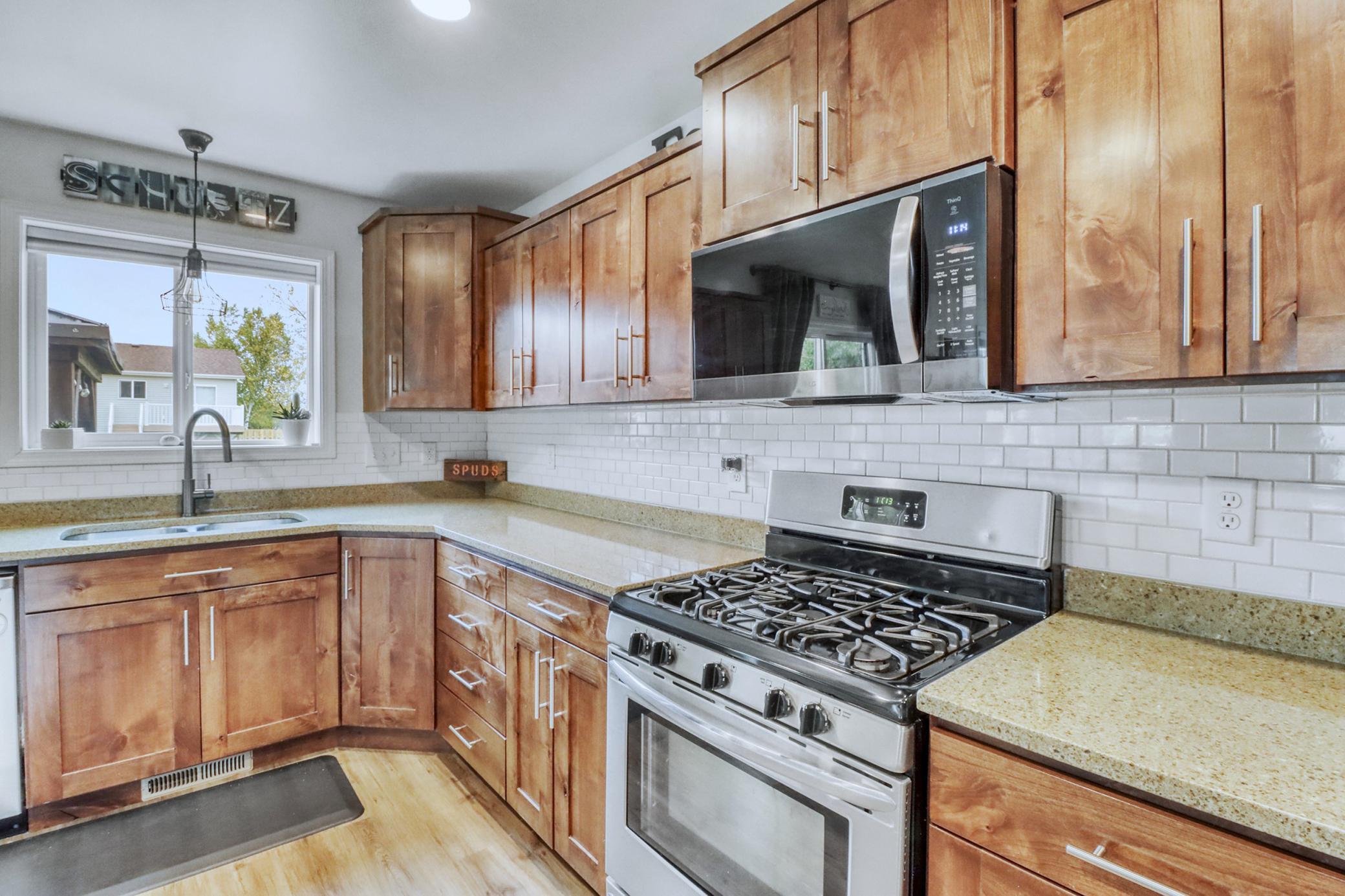Kitchen1_6-3264.JPG