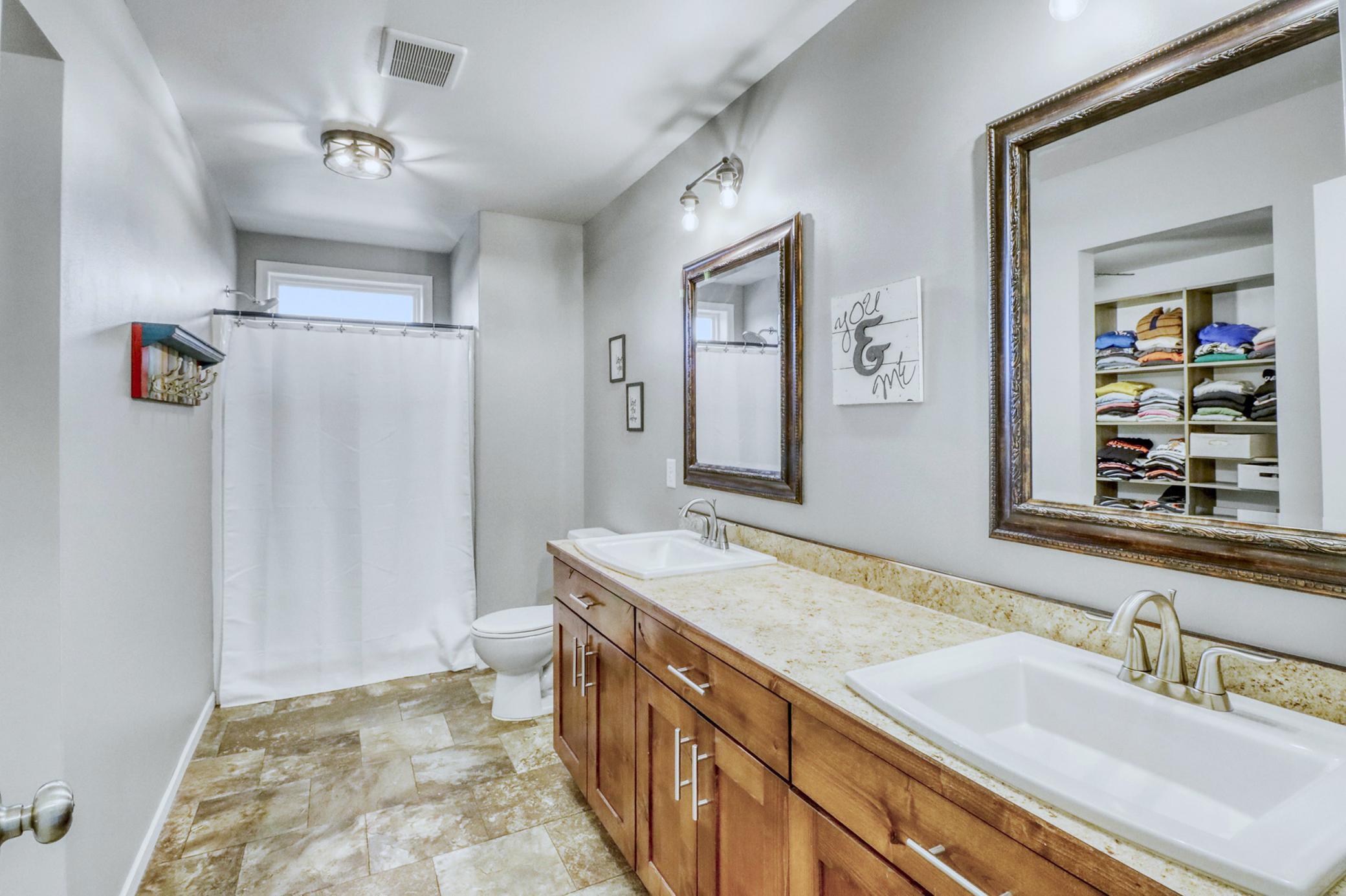 Primary Bathroom1_1-3264.JPG