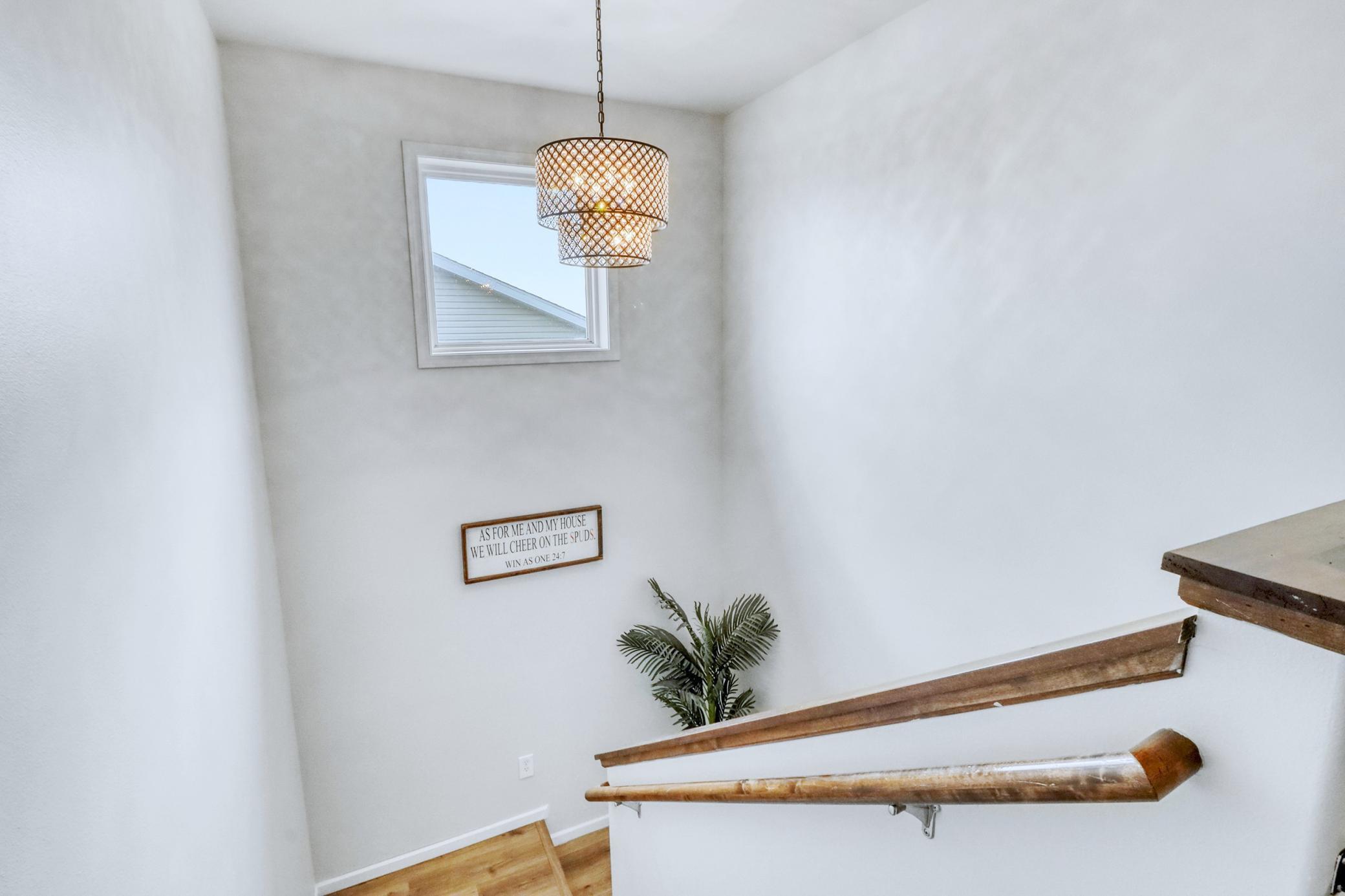 Stairway1_1-3264.JPG