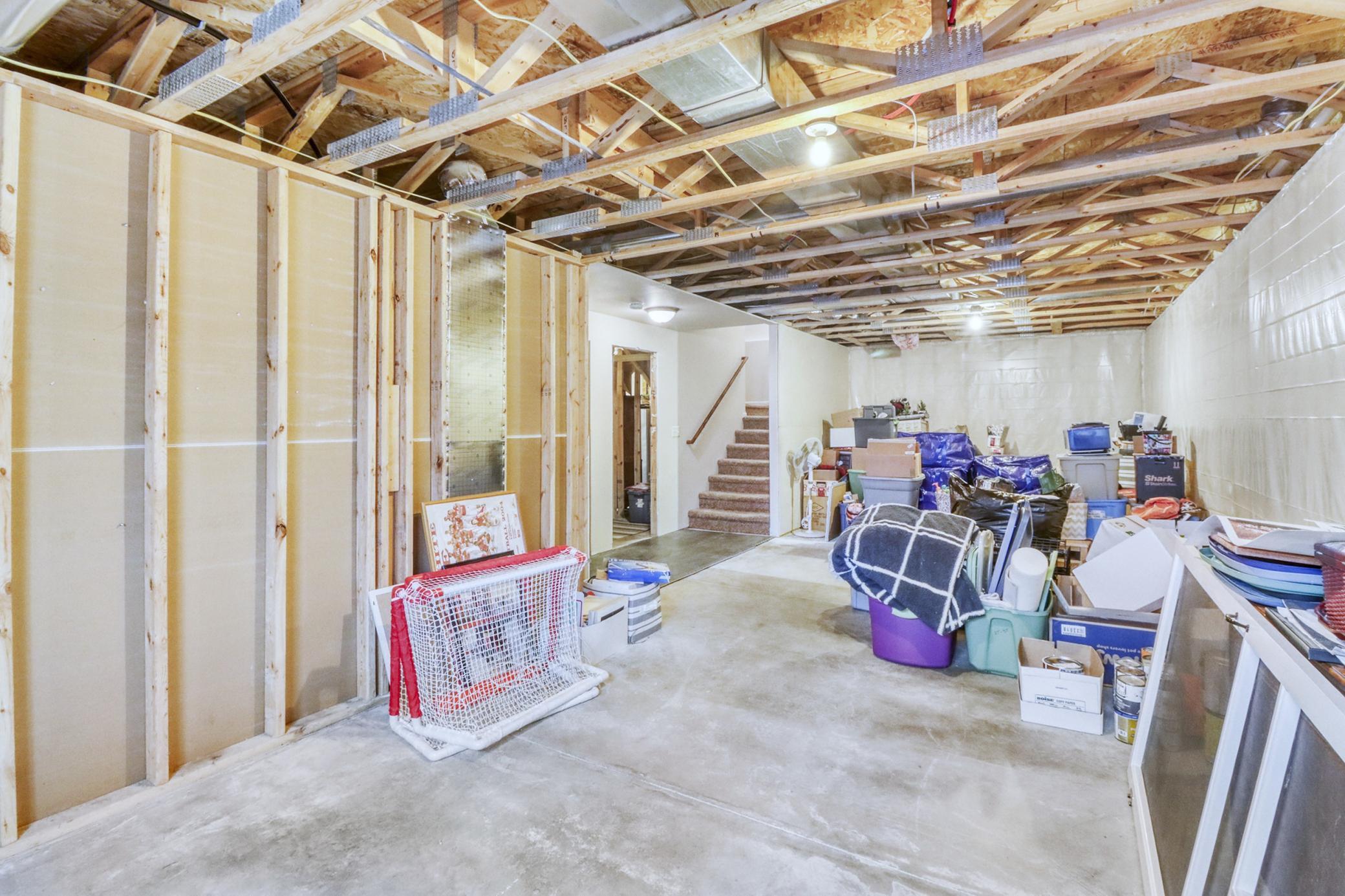 Basement1_2-3264.JPG