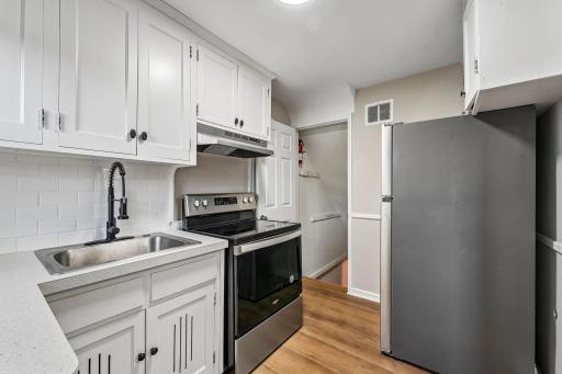 5036 N 6th Street, Minneapolis, MN 55430