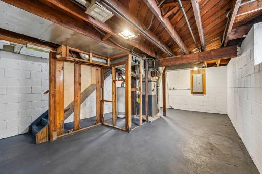5036 N 6th Street, Minneapolis, MN 55430