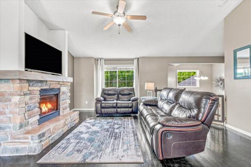 1655 10th Avenue SE, Cambridge, MN 55008