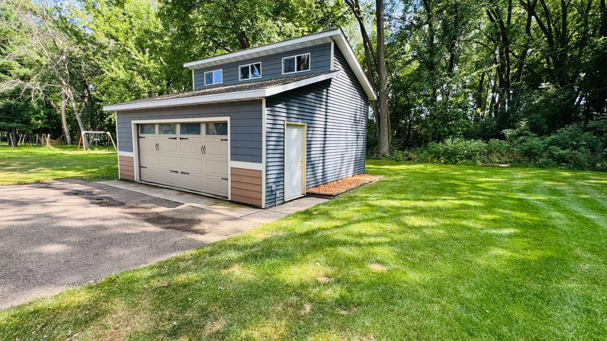 XL 2 Car Garage