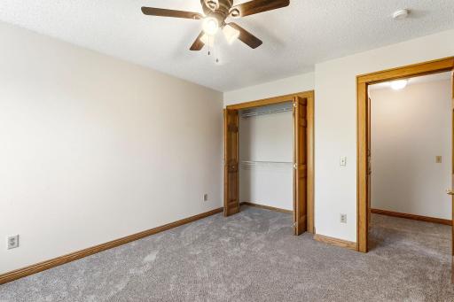8843 Blackoaks Lane N, Maple Grove, MN 55311