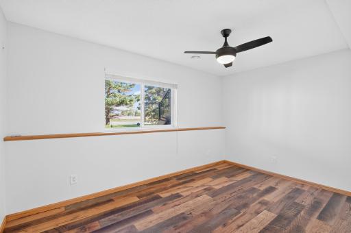 911 Cobblestone Lane, Belle Plaine, MN 56011