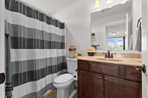 1540 Deephaven Drive, Woodbury, MN 55129