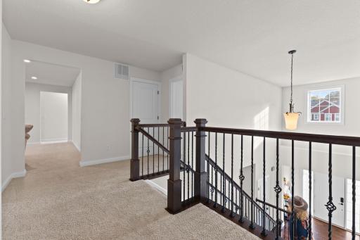 1540 Deephaven Drive, Woodbury, MN 55129