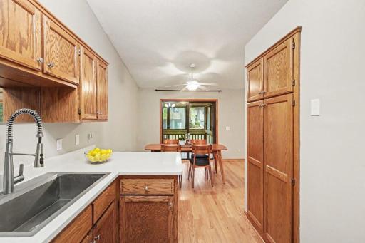 6610 Falstaff Road, Woodbury, MN 55125