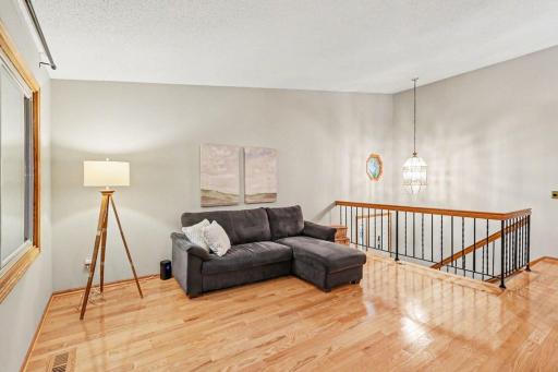 6610 Falstaff Road, Woodbury, MN 55125