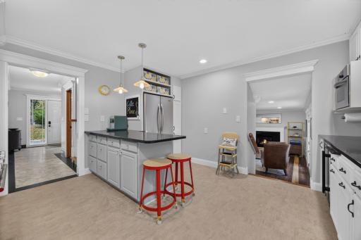 1424 Windsor Chase Drive SW, Rochester, MN 55902