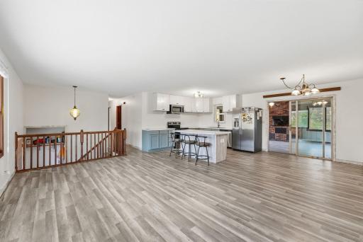 19583 71st Street NE, New London, MN 56273