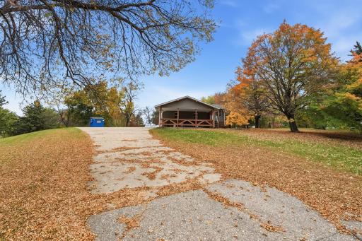 19583 71st Street NE, New London, MN 56273