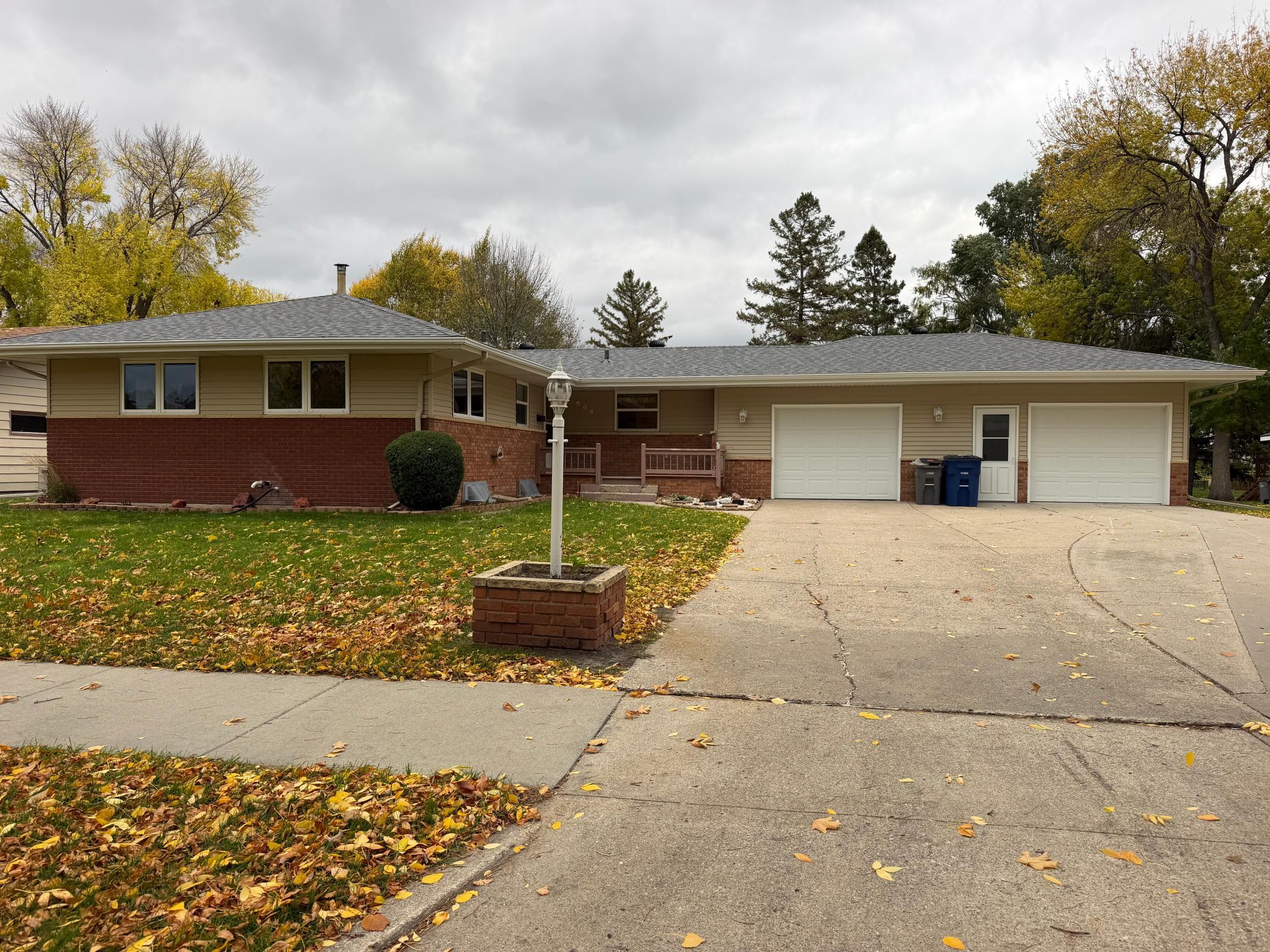 Property photo for 904 20th Street N, Moorhead, MN 56560
