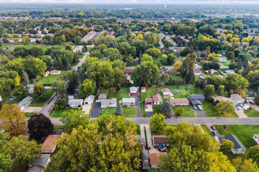 680 Hiawatha Avenue, Vadnais Heights, MN 55127