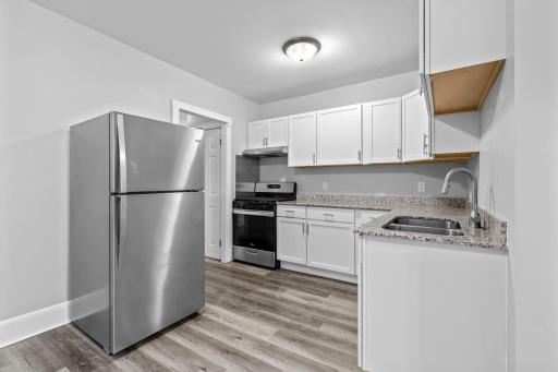 2204 Emerson Avenue N, Minneapolis, MN 55411