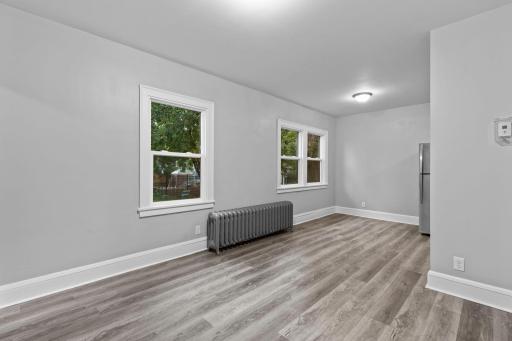 2204 Emerson Avenue N, Minneapolis, MN 55411