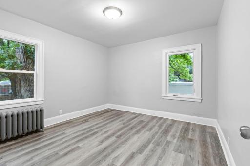 2204 Emerson Avenue N, Minneapolis, MN 55411