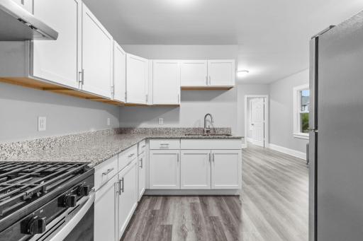 2204 Emerson Avenue N, Minneapolis, MN 55411