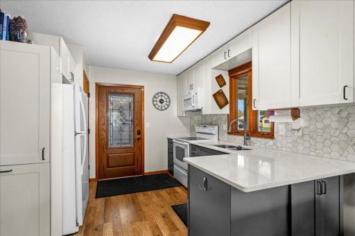 21 Dalles Avenue, Carlton, MN 55718
