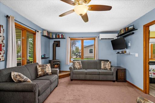 21 Dalles Avenue, Carlton, MN 55718