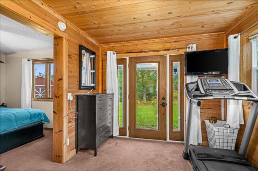 21 Dalles Avenue, Carlton, MN 55718