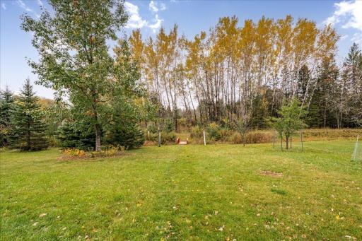 21 Dalles Avenue, Carlton, MN 55718
