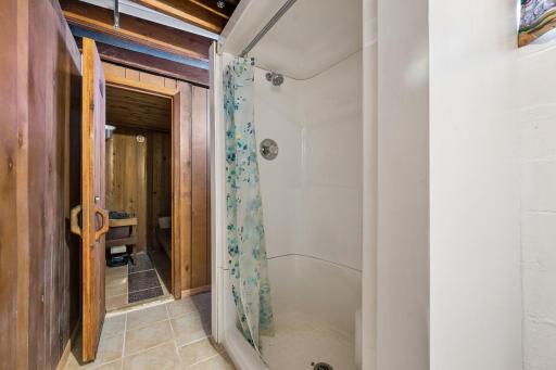 5234 Girard Avenue N, Minneapolis, MN 55430
