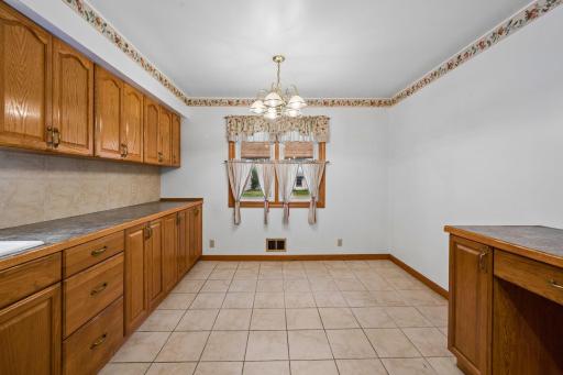 5234 Girard Avenue N, Minneapolis, MN 55430