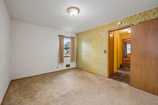 5234 Girard Avenue N, Minneapolis, MN 55430