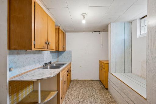 5234 Girard Avenue N, Minneapolis, MN 55430