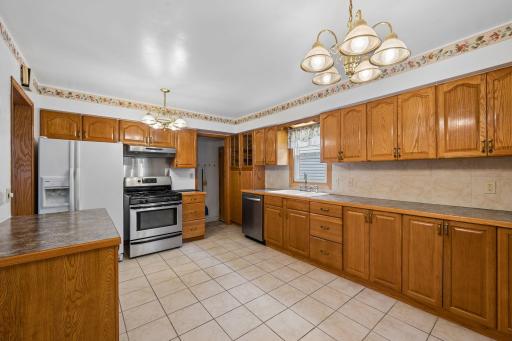 5234 Girard Avenue N, Minneapolis, MN 55430