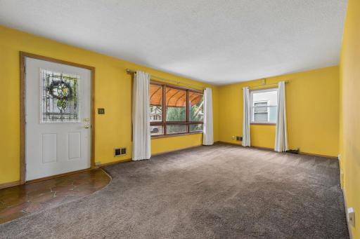 5234 Girard Avenue N, Minneapolis, MN 55430