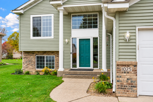 1025 4th Street N, Sartell, MN 56377