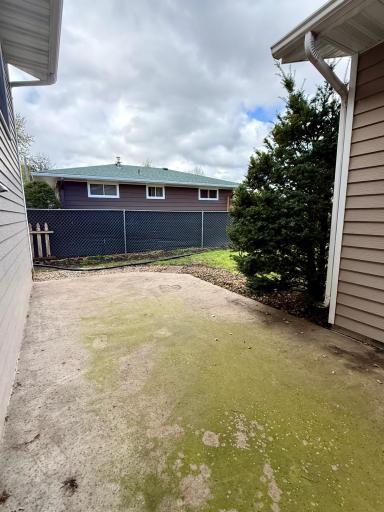 906 Pierce Avenue, Wabasha, MN 55981