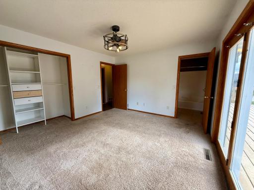 906 Pierce Avenue, Wabasha, MN 55981